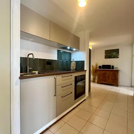 Grand Apartment